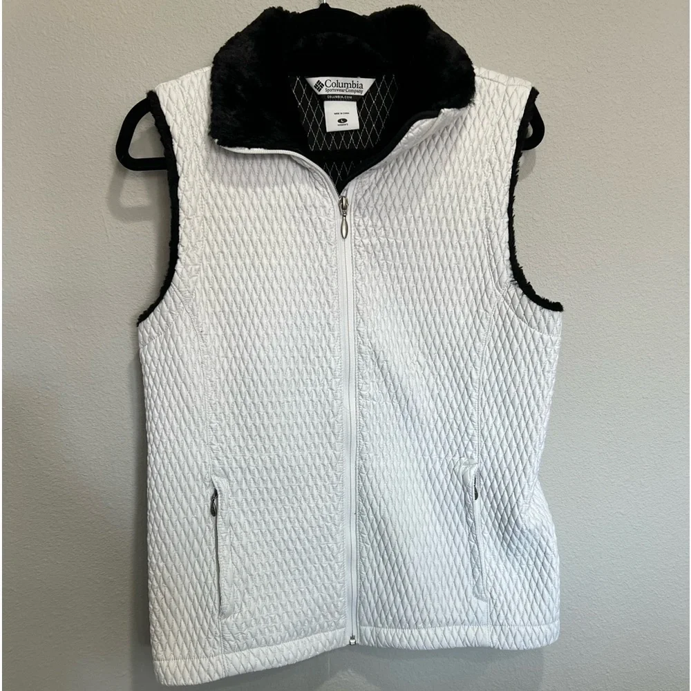 Columbia White Vest - Picture 1 of 12